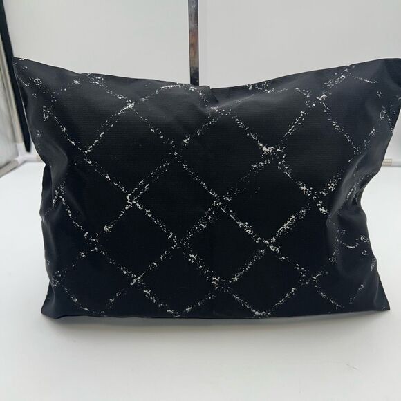 Chanel Black and White Nylon Old Style Travel Line Pouch - Picture 11 of 14